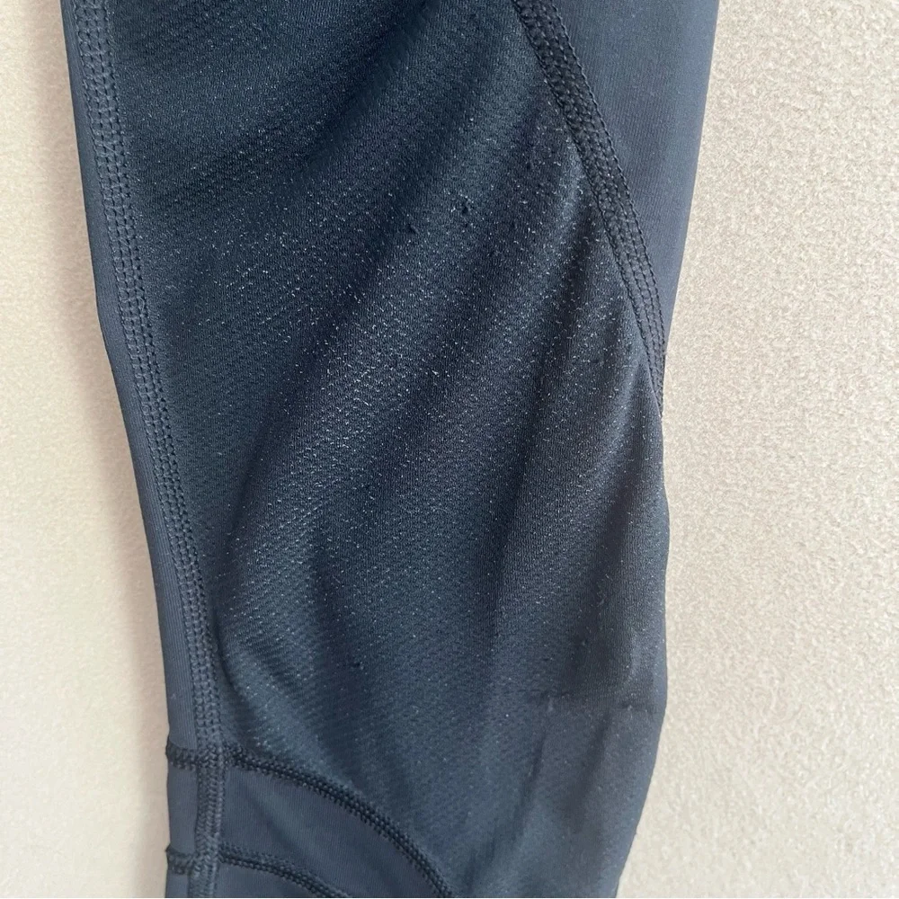Lululemon Inspire Crop‎ II leggings black athletic size 2